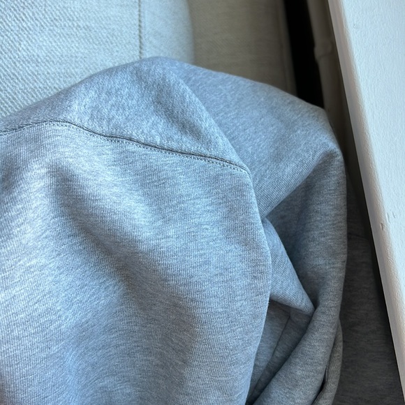 Gymshark Rest Day Hoodie XS - Picture 3 of 3